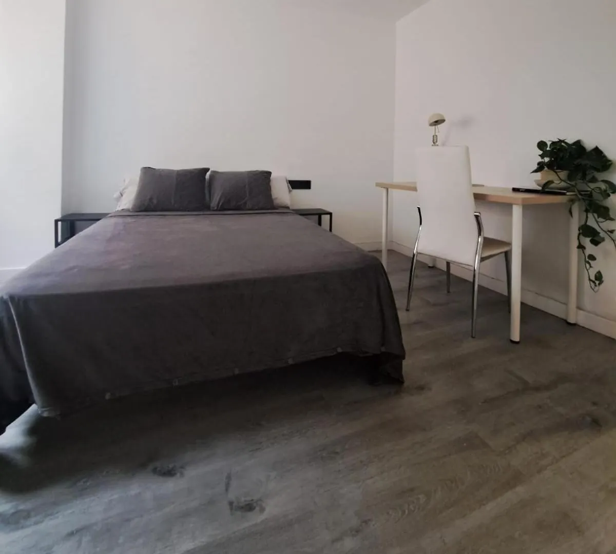 Habitacion Doble En Piso Compartido Apartment Premia De Mar