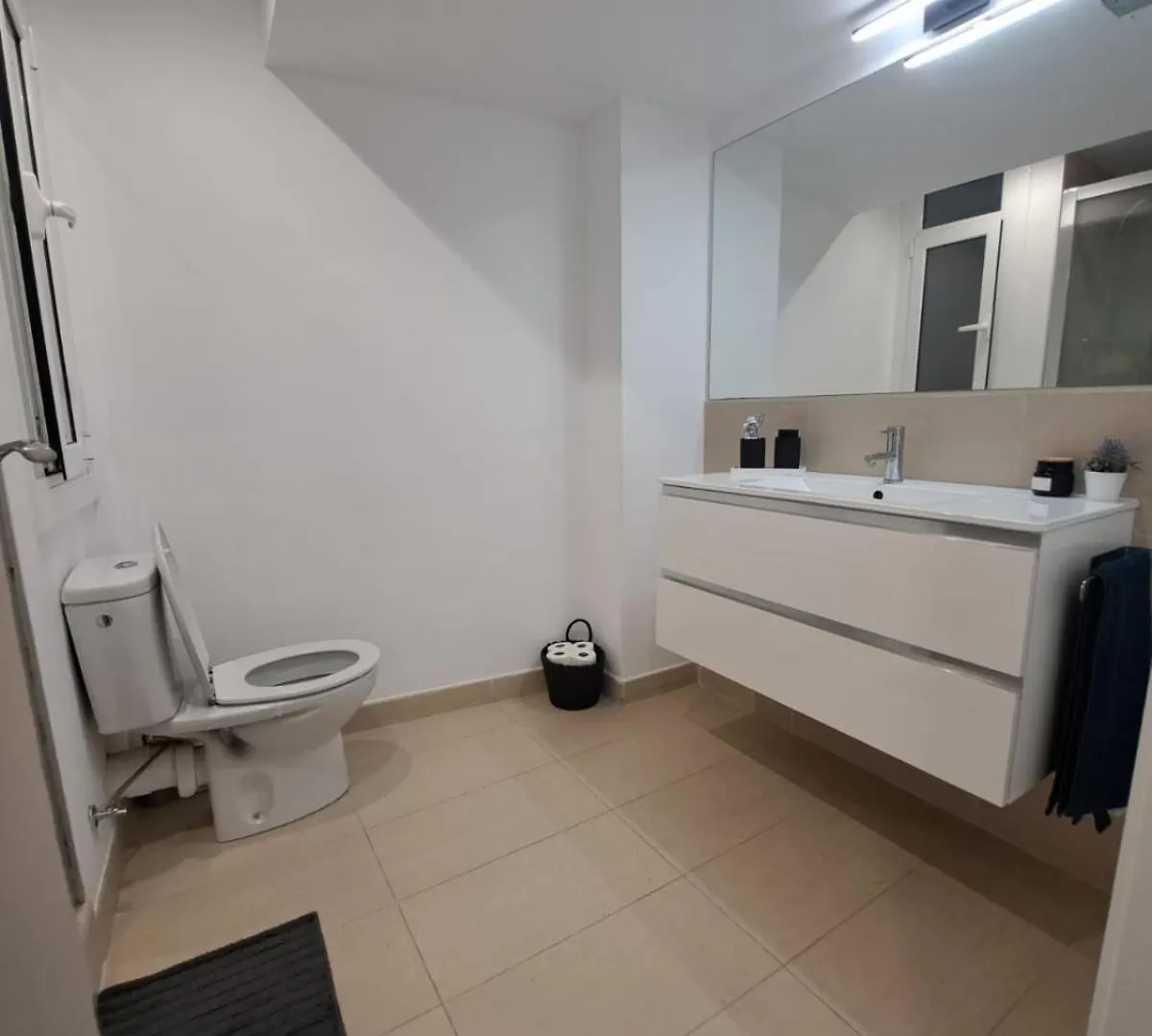 Habitacion Doble En Piso Compartido Apartment Premia De Mar